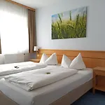 Nummerhof 3*