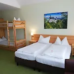نيميرهوف 3*
