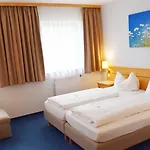 Nummerhof 3*