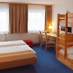 نيميرهوف 3*