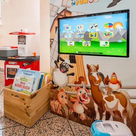 누머호프 호텔 3*