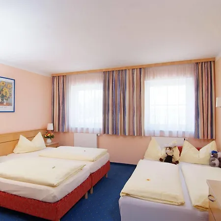 מלון Nummerhof 3*