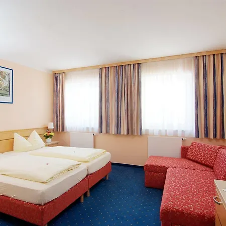 Отель Nummerhof Эрдинг